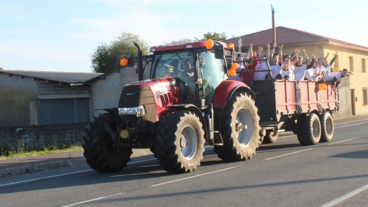 Nada puede con 'las chicas del tractor' Nada puede con 'las chicas del tractor'