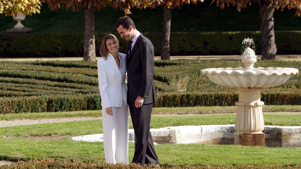Letizia, una reina de 47 años fabricando su corona