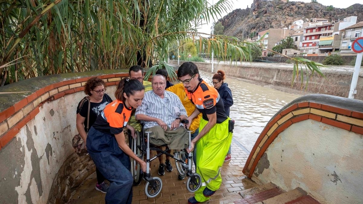 Imágenes del devastador temporal que anega Alicante y Murcia