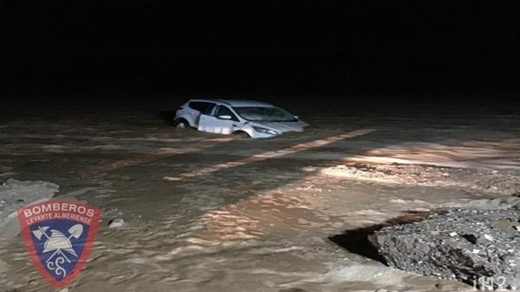 Tercera víctima mortal por la gota fría: muere un hombre en Almería al quedar su vehículo atrapado en un túnel inundado