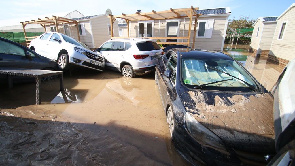 El Camping de Cabo de Gata (Almería) inundado a consecuencia de las fuertes lluvias