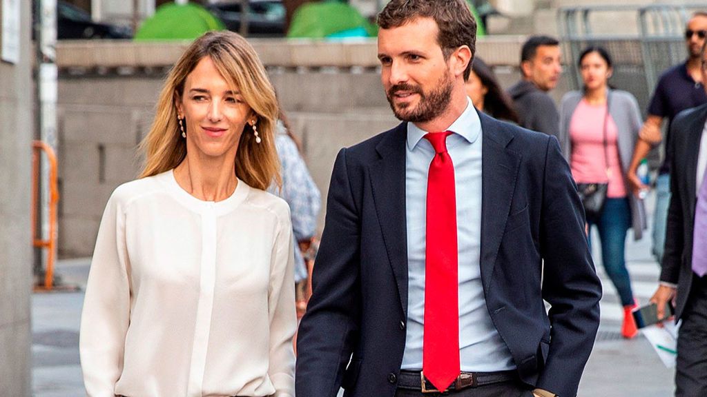 Cayetana sigue en guerra con el PP vasco: "Me sorprende que me llamen extranjera" Cayetana sigue en guerra con el PP vasco: "Me sorprende que me llamen extranjera"