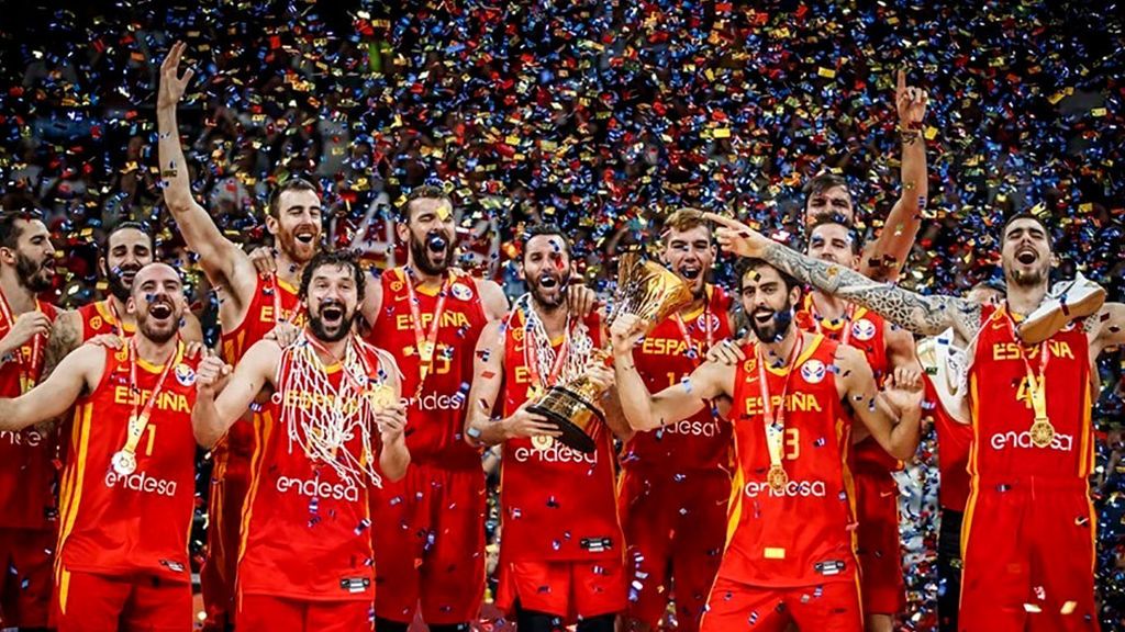 Triunfo selección baloncesto