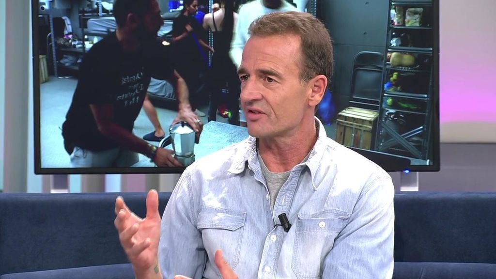 Lequio: “Alba Carrillo presume de ser madraza y a la vez cuestiona a Antonio David como padre”