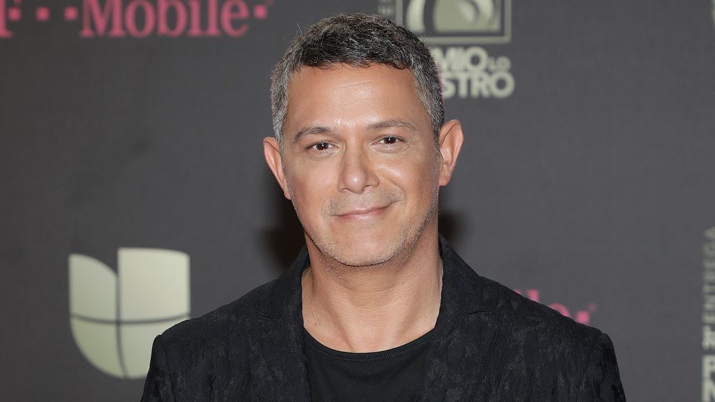 Alejandro Sanz reacciona con firmeza tras perder el juicio contra su ex representante: "Con ojos en la espalda"