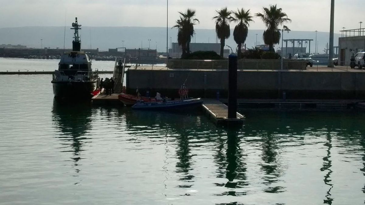 Hallado el cuerpo del submarinista desaparecido hace diez días en la costa de Cádiz Hallado el cuerpo del submarinista desaparecido hace diez días en la costa de Cádiz