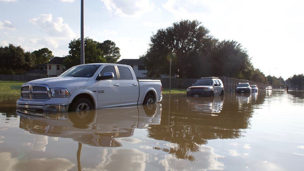 hurricane-harvey-3097828_1280