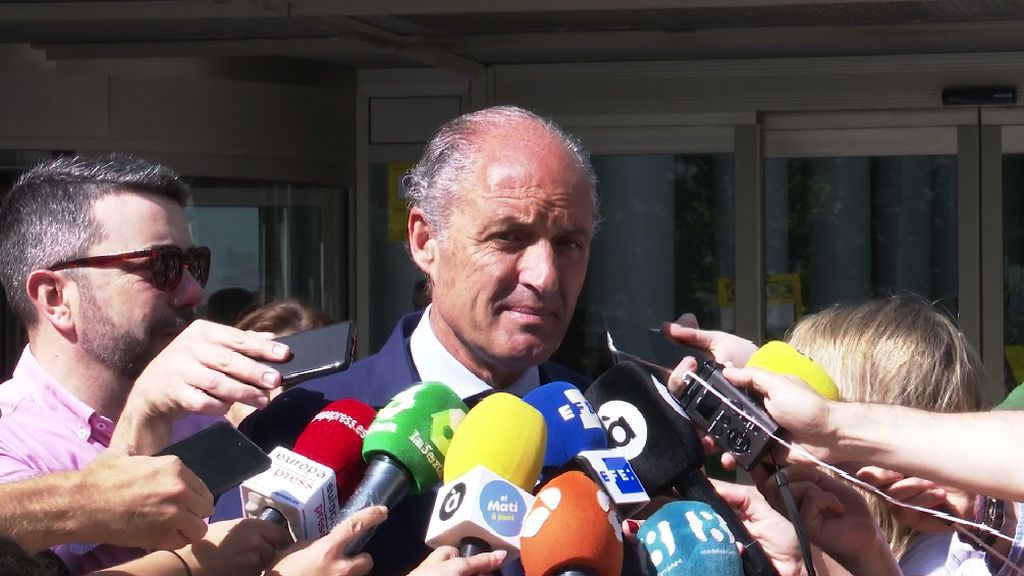 Camps se sentará en el banquillo por prevaricación, fraude y tráfico de influencias en el juicio a la Gürtel por Fitur Camps se sentará en el banquillo por prevaricación, fraude y tráfico de influencias en el juicio a la Gürtel por Fitur