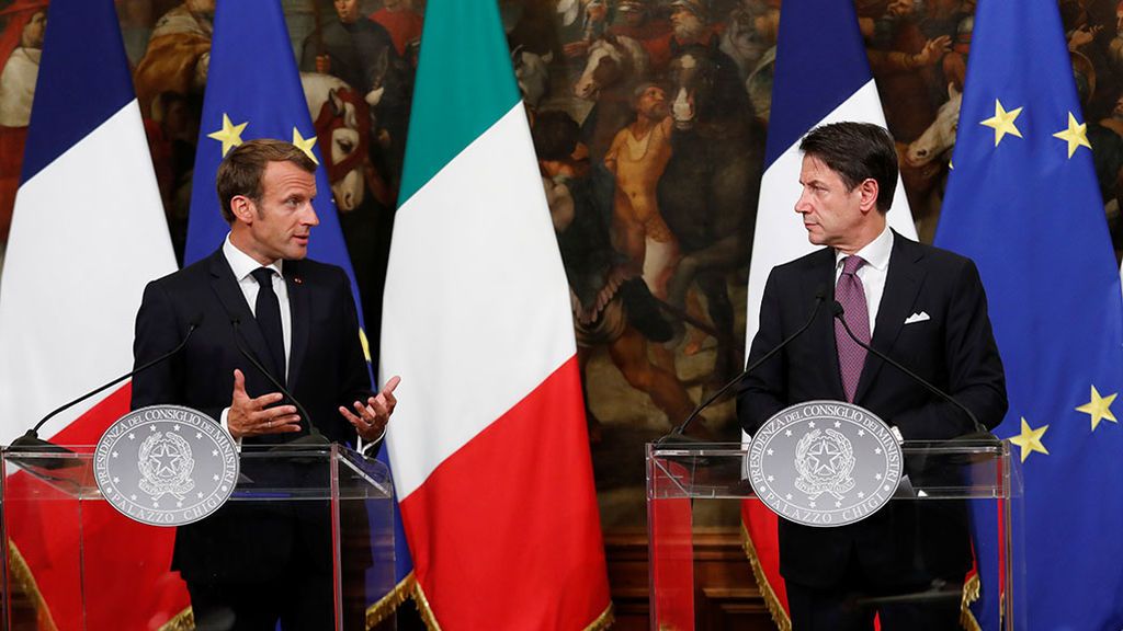 Italia y Francia anuncian un compromiso para la reubicación de migrantes en la UE Italia y Francia anuncian un compromiso para la reubicación de migrantes en la UE