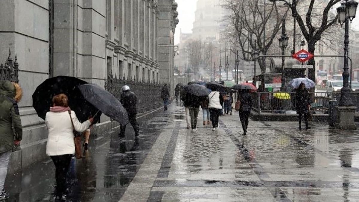 Madrid, las Castillas, La Rioja y Navarra en alerta naranja por lluvias y fuertes tormentas Madrid, las Castillas, La Rioja y Navarra en alerta naranja por lluvias y fuertes tormentas