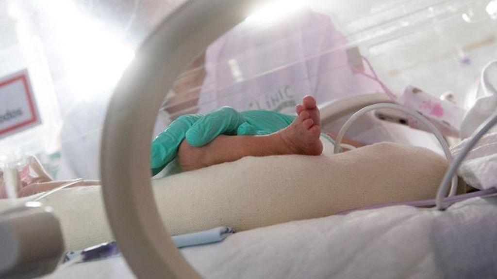 Una jueza de Elche autoriza una cesárea  para salvar un feto de 7 meses contra la voluntad de la madre