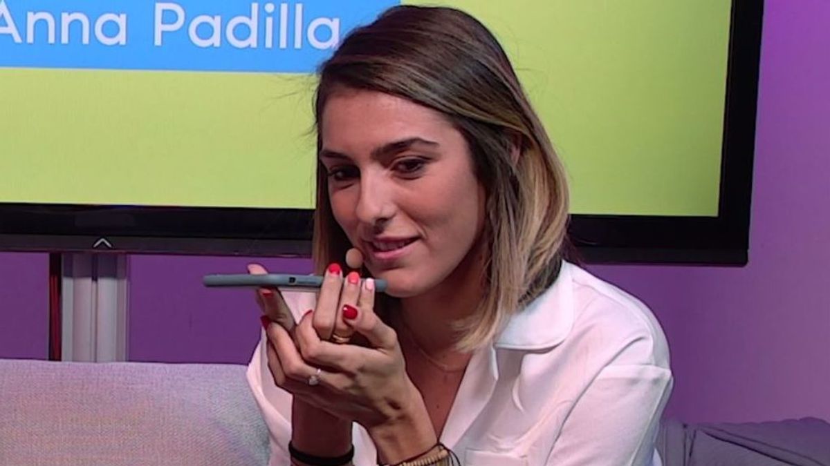 Anna Padilla le gasta en directo una broma pesada a su novio: "Me voy a Milán"