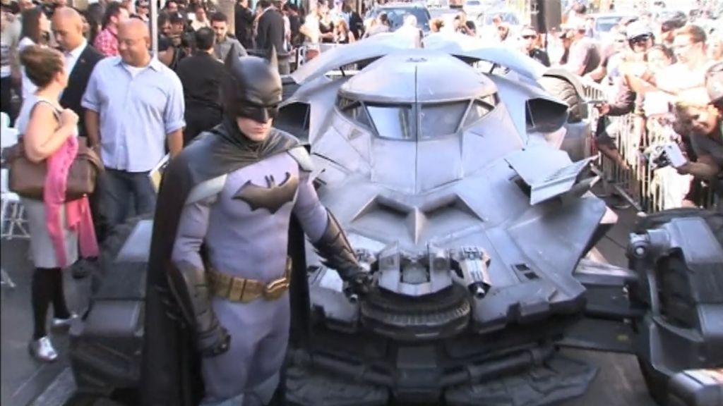 Ciudades de todo el mundo celebran el Día Mundial de Batman: el superhéroe  cumple 80 años