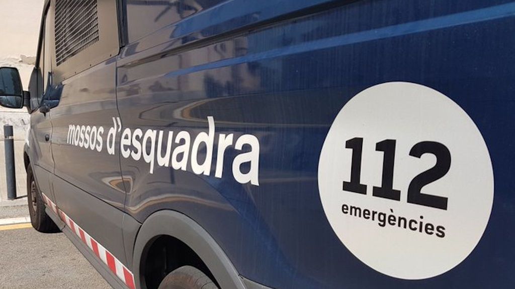 Crimen machista en Viladecans: detenido un hombre por grabar y dejar morir a su mujer Crimen machista en Viladecans: detenido un hombre por grabar y dejar morir a su mujer