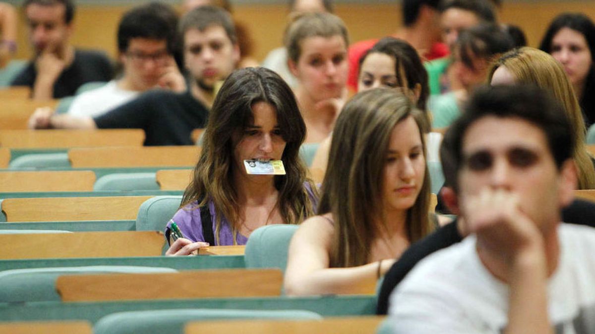 Cerca de un 34% de los estudiantes no consiguen entrar en la carrera que quieren en Sevilla