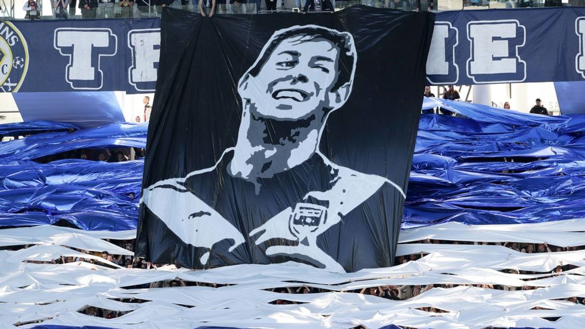 Dos personas encarceladas por acceder y difundir las fotos de la autopsia de Emiliano Sala Dos personas encarceladas por acceder y difundir las fotos de la autopsia de Emiliano Sala