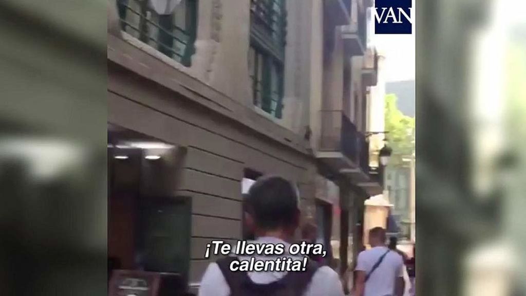 Un vecino de Barcelona reparte collejas a los carteristas para luchar contra la delincuencia