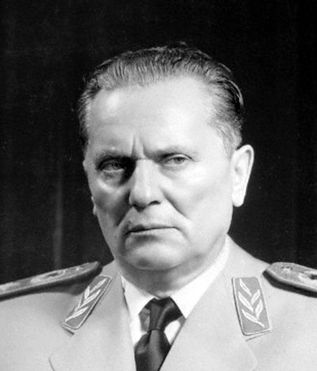 Josip_Broz_Tito_uniform_portrait