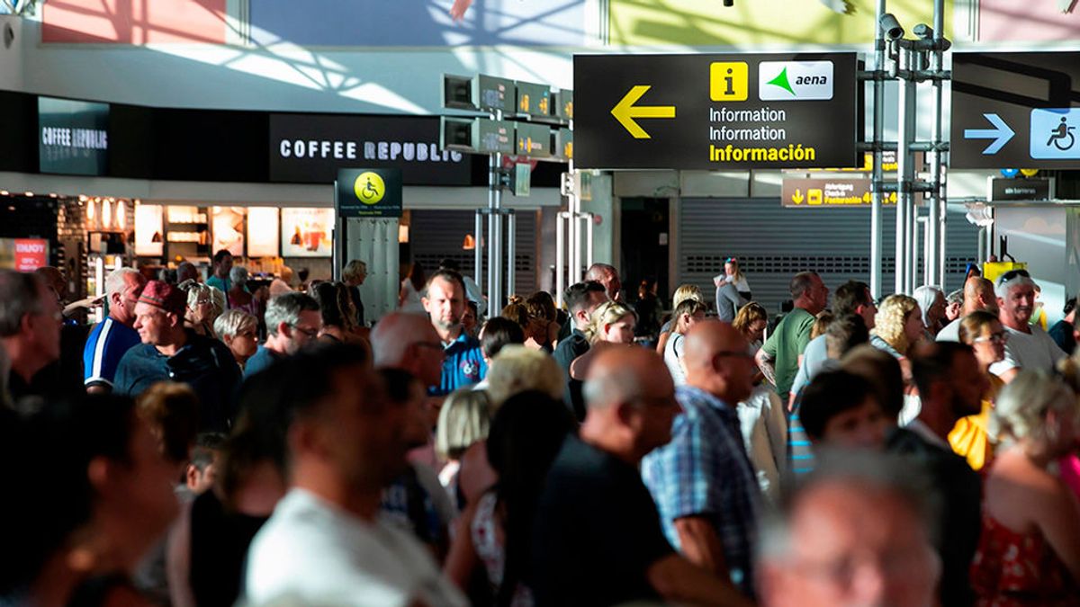 Se estanca la llegada de turistas extranjeros y Canarias cae como destino antes de la quiebra de Thomas Cook Se estanca la llegada de turistas extranjeros y Canarias cae como destino antes de la quiebra de Thomas Cook
