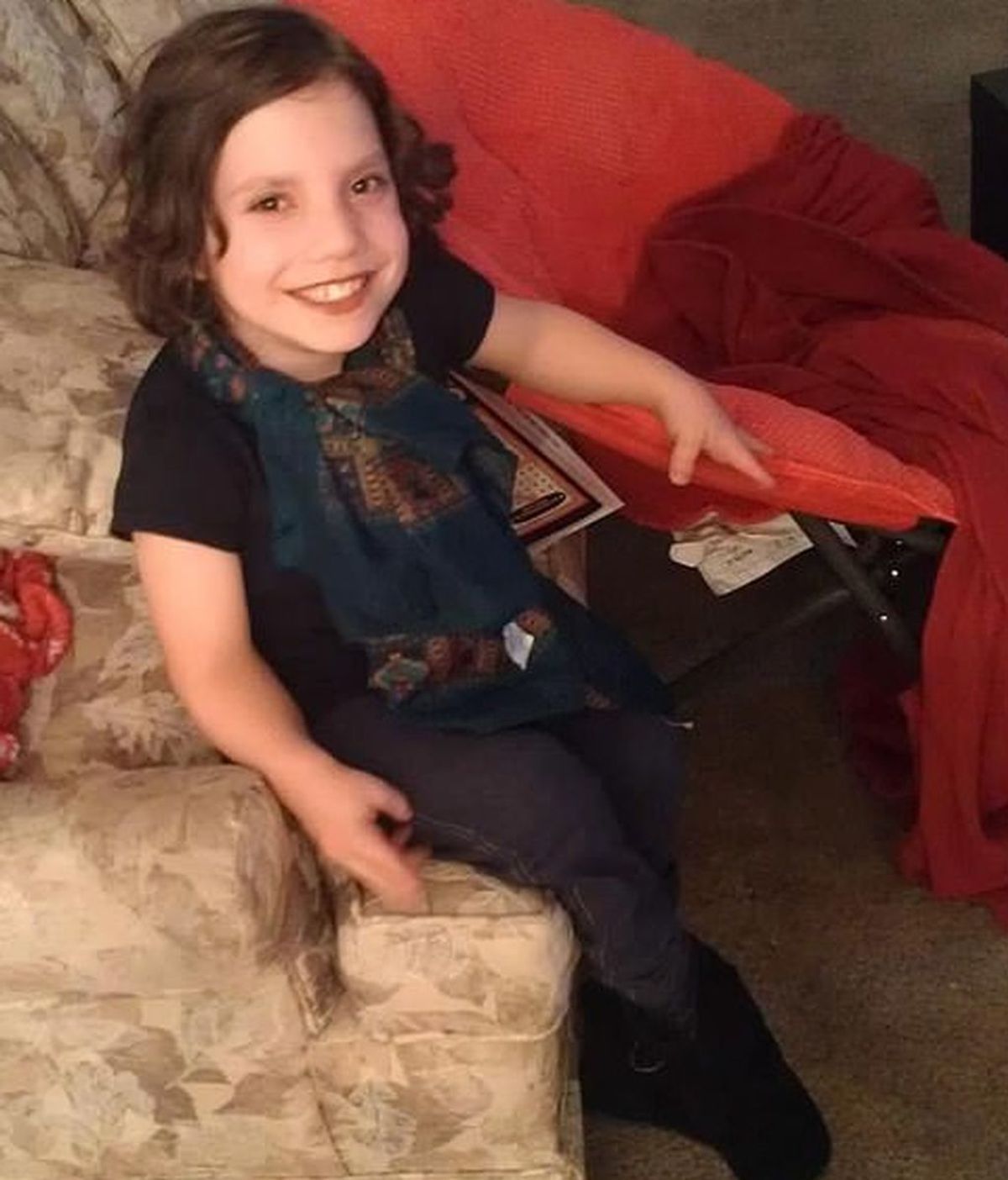 Los padres acusados de abandonar a su hija de 9 años dicen que es una adulta mentalmente enferma