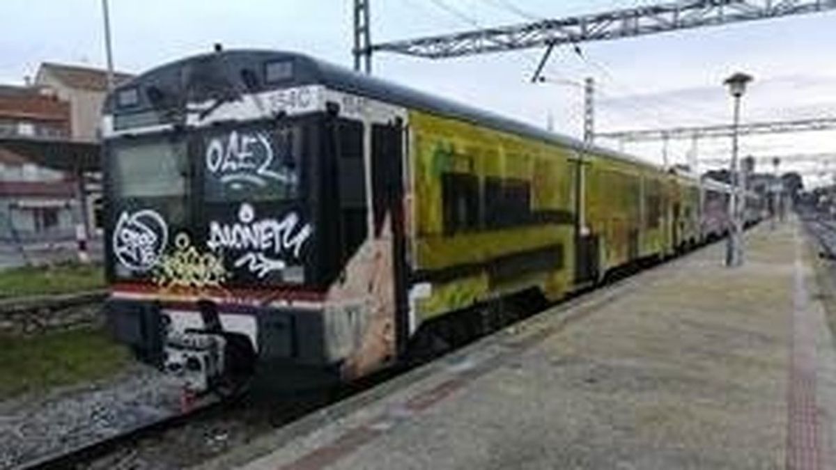 El vandalismo en los trenes de Barcelona cuesta al año 15 millones de euros El vandalismo en los trenes de Barcelona cuesta al año 15 millones de euros