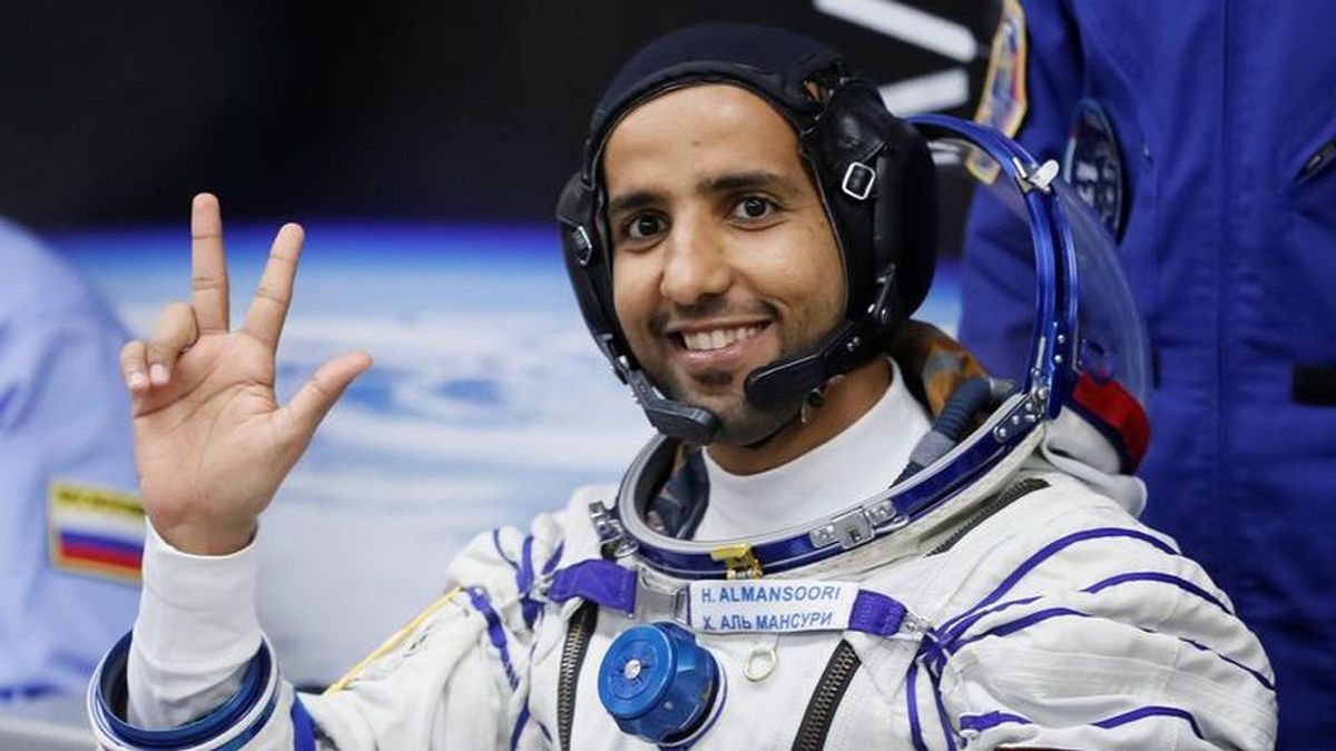 Hazzaa  AlMansoori, el primer emiratí enviado al espacio: Dubai florece en su industria espacial