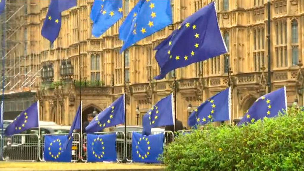 Máxima expectación en Westminster por la reapertura del Parlamento británico Máxima expectación en Westminster por la reapertura del Parlamento británico