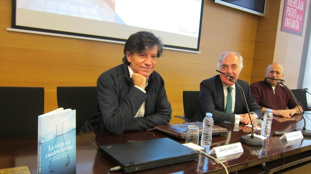 La revista Nature retira el 'Premio de tutoría' a Carlos López Otín La revista Nature retira el 'Premio de tutoría' a Carlos López Otín