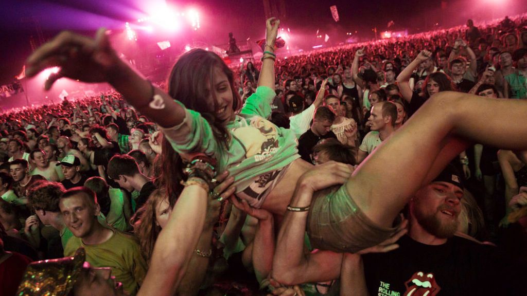 ¿Por qué las giras musicales prefieren parar en Barcelona en fin de semana y dejar Madrid para los días de diario? ¿Por qué las giras musicales prefieren parar en Barcelona en fin de semana y dejar Madrid para los días de diario?