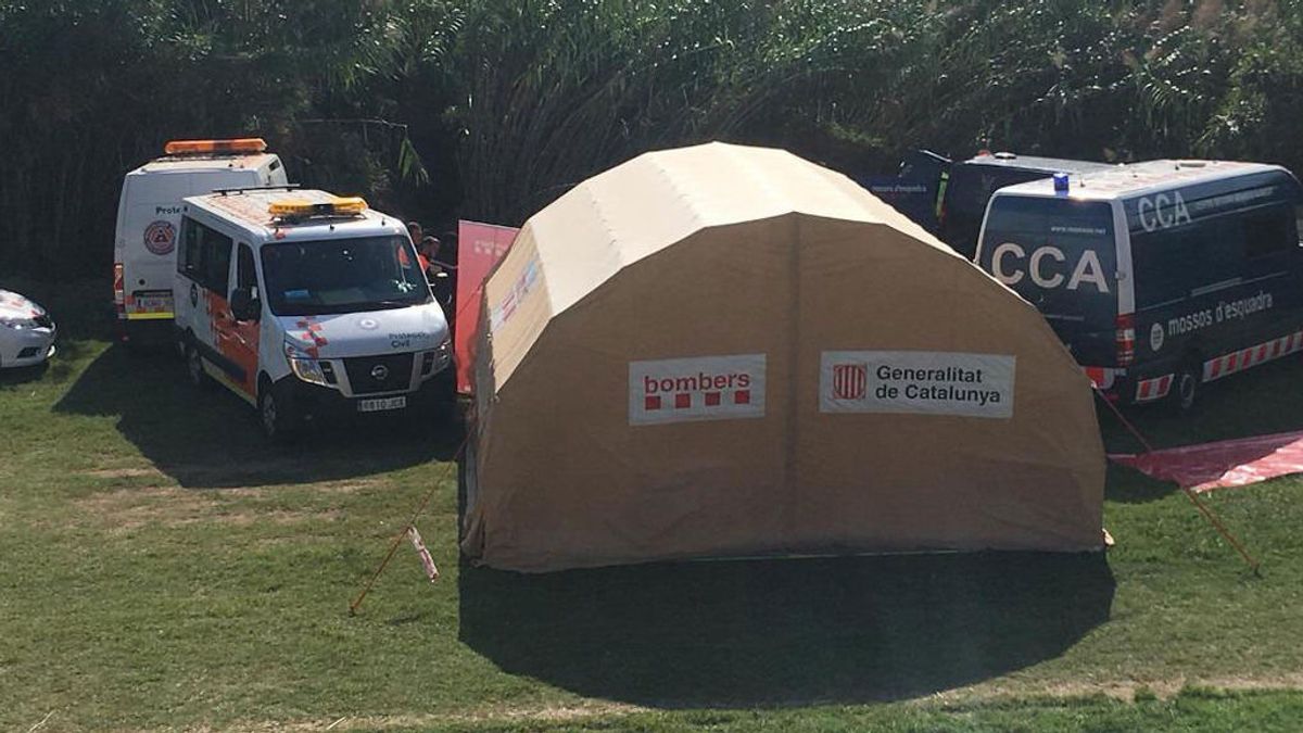 El bebé estaba semienterrado en los cañaverales del Besòs donde supuestamente el padre lo tiró El bebé estaba semienterrado en los cañaverales del Besòs donde supuestamente el padre lo tiró