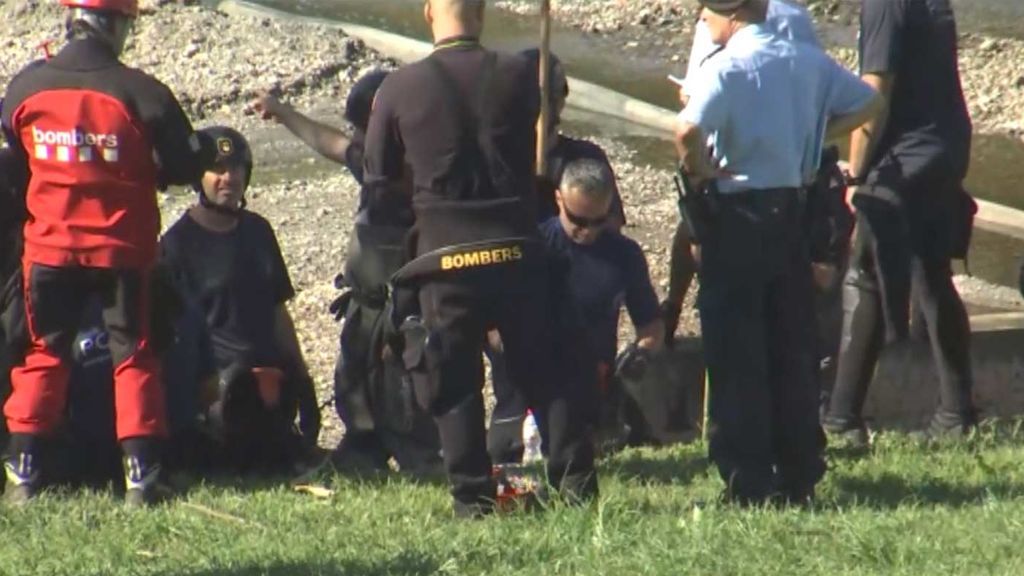 Los padres del bebé arrojado al río Besòs estuvieron paseando con él por la rivera Los padres del bebé arrojado al río Besòs estuvieron paseando con él por la rivera