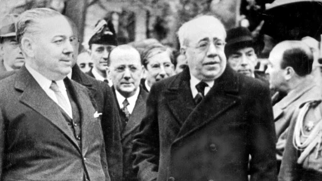 Manuel Azaña junto a Martínez Barrio Manuel Azaña junto a Martínez Barrio
