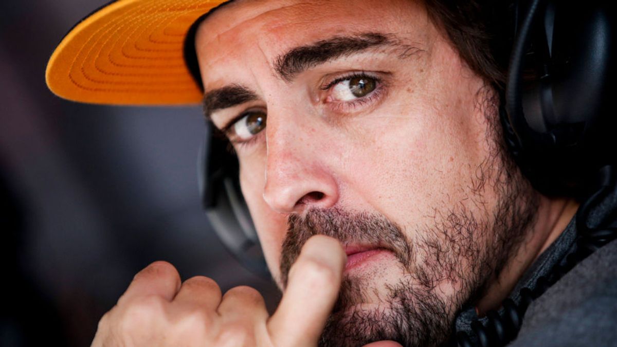 Fernando Alonso: “Pilotar en Fórmula 1 y Rallys es como jugar a baloncesto o golf. Son cosas muy diferentes” Fernando Alonso: “Pilotar en Fórmula 1 y Rallys es como jugar a baloncesto o golf. Son cosas muy diferentes”