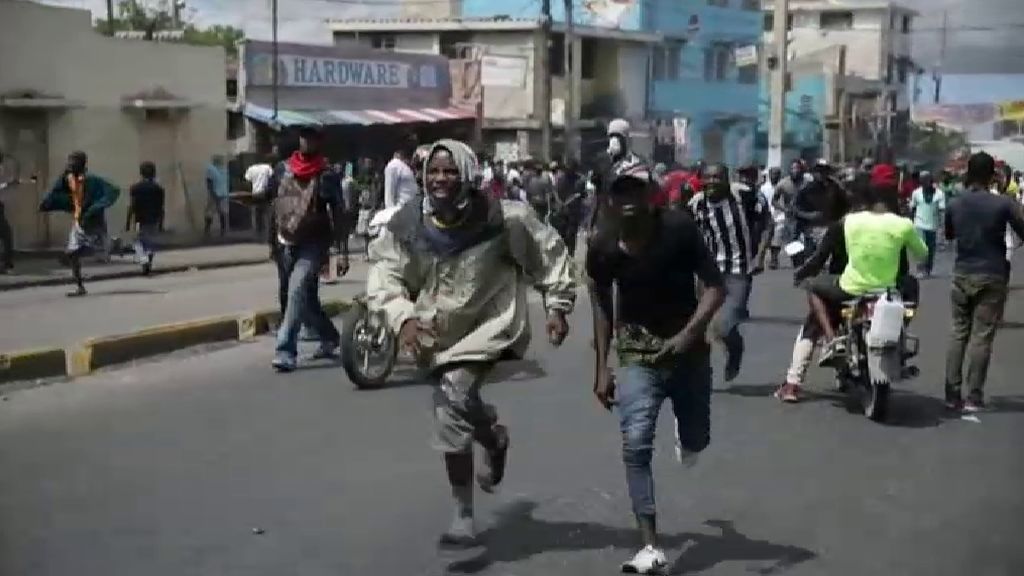 Se recrudecen las protestas contra el Gobierno en las calles de Puerto Príncipe