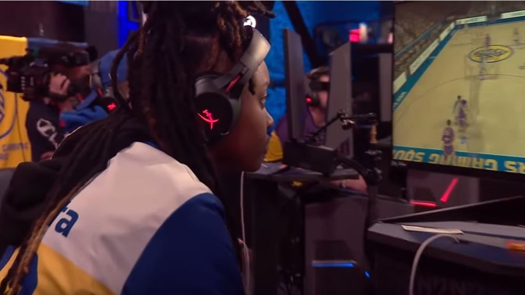 Chiquita Evans durante una competición de eSports