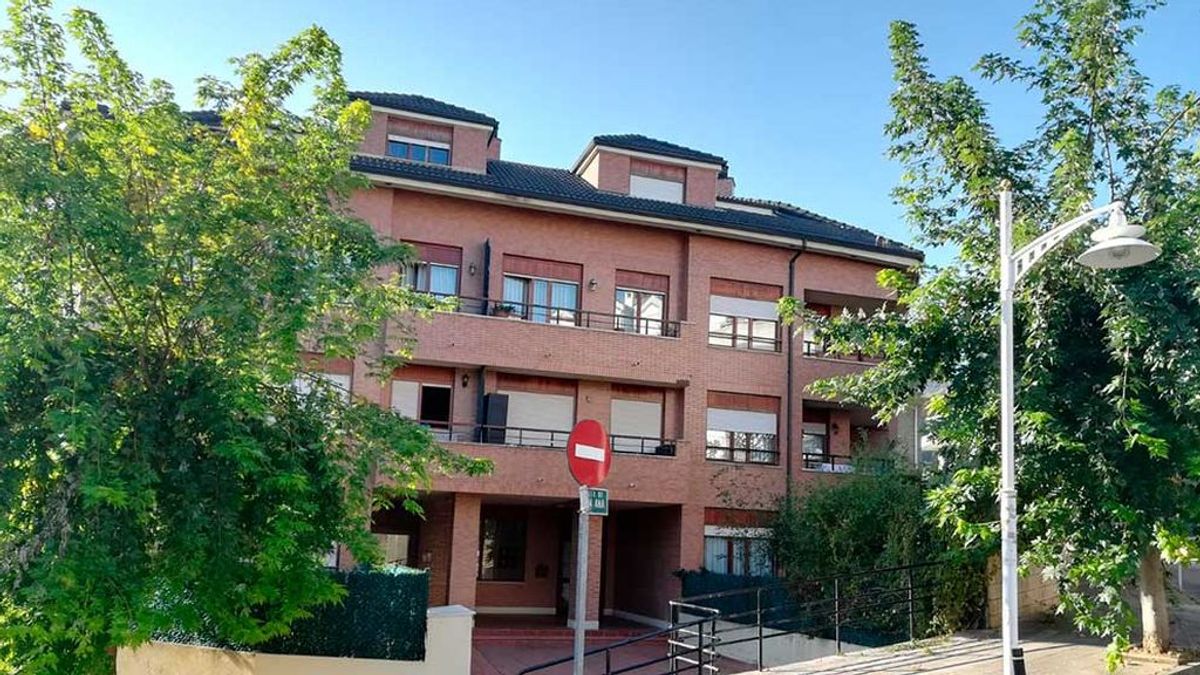 Detenida una mujer que entregó a una amiga el cráneo de su marido en una caja en Cantabria Detenida una mujer que entregó a una amiga el cráneo de su marido en una caja en Cantabria