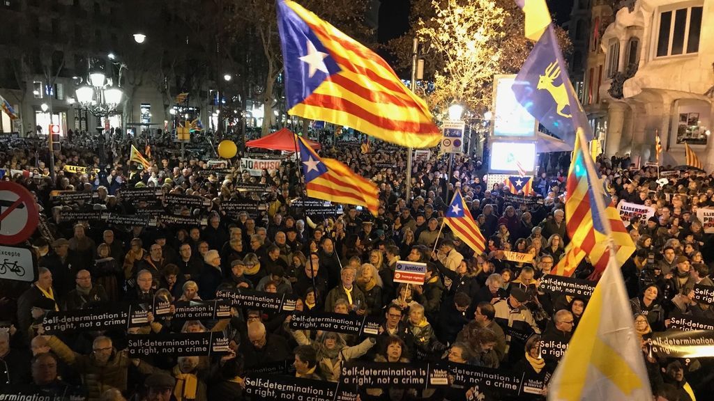 La Generalitat institucionaliza la conmemoración del referéndum del 1-O La Generalitat institucionaliza la conmemoración del referéndum del 1-O