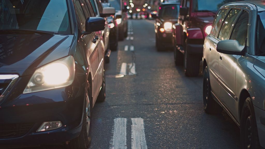Algunos coches híbridos pueden contaminar más que los que tienen etiqueta C Algunos coches híbridos pueden contaminar más que los que tienen etiqueta C