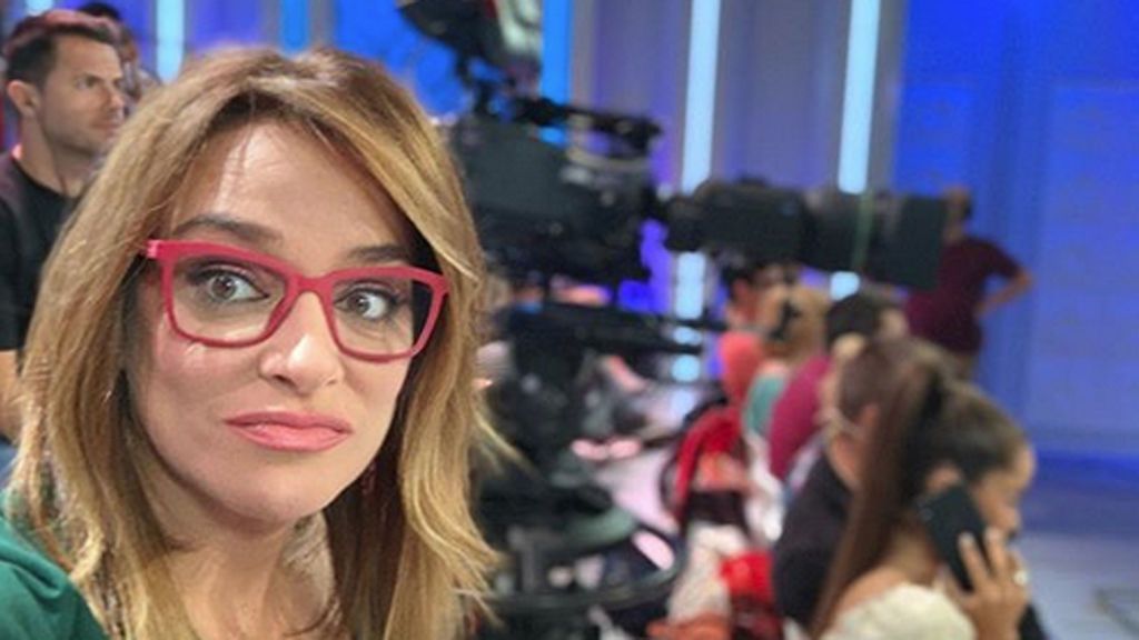 Toñi Moreno muestra su tripa y posa junto a Pastora Soler: "No me resisto a mostraros esta foto"