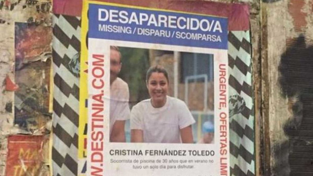 Polémica por una campaña de Destinia que usa los carteles de personas desaparecidas Polémica por una campaña de Destinia que usa los carteles de personas desaparecidas