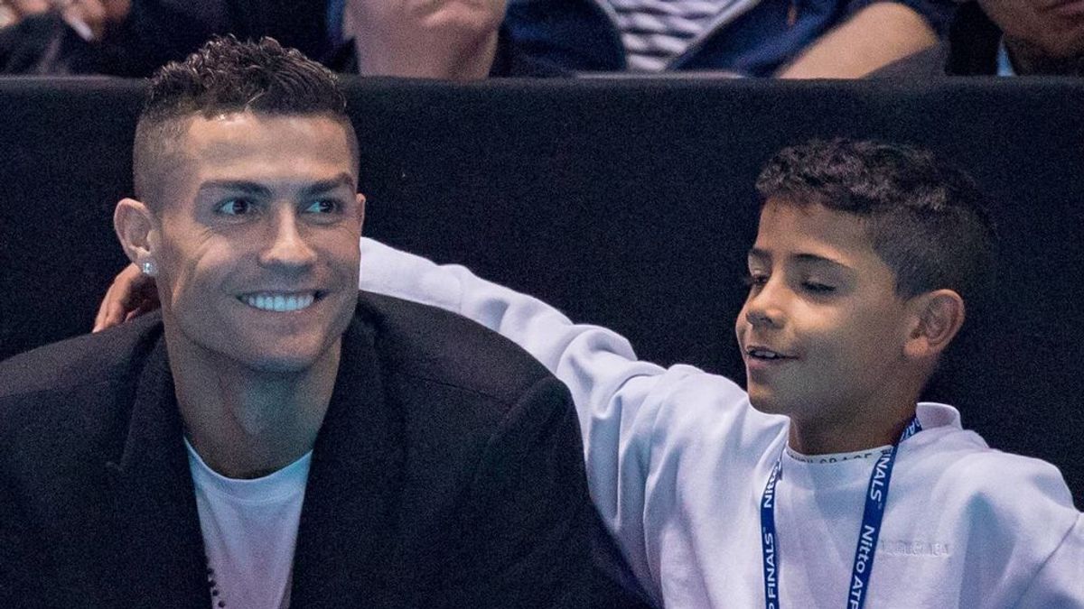 Cristiano Ronaldo confiesa su gran 'pecado': "No puedo evitar comerme una pizza con mi hijo"