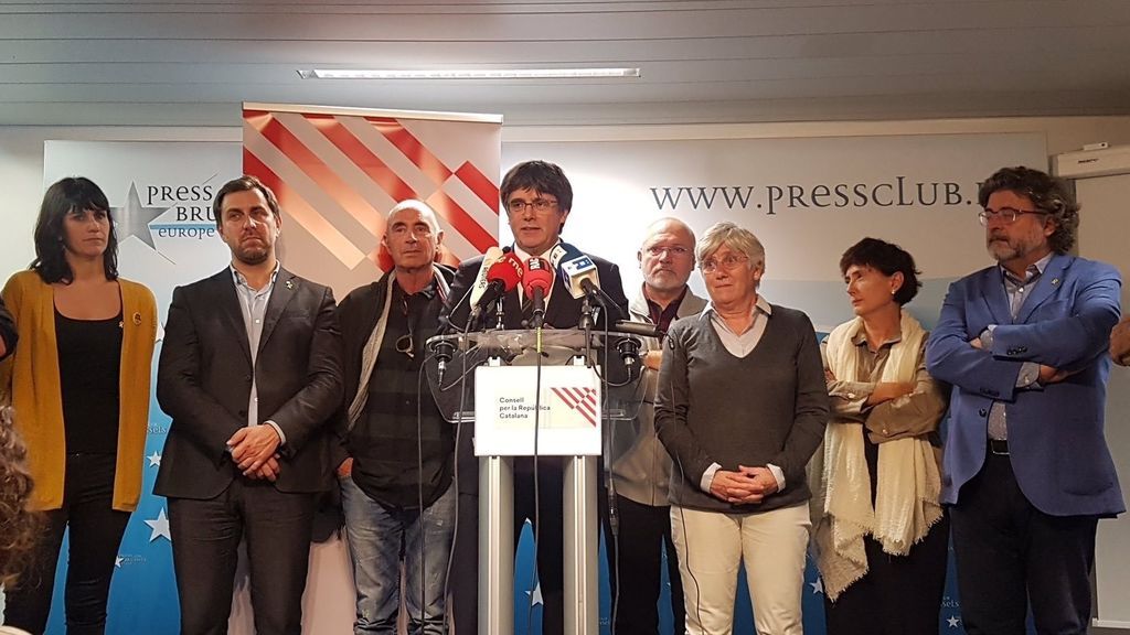 Puigdemont anuncia una ‘Asamblea de Cargos Electos’ si la sentencia del procés es condenatoria Puigdemont anuncia una ‘Asamblea de Cargos Electos’ si la sentencia del procés es condenatoria