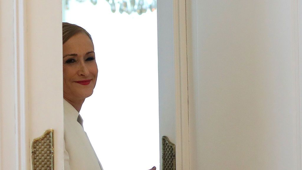 Multa de 150.000 euros a Eroski por difundir el vídeo de las cremas de Cristina Cifuentes Multa de 150.000 euros a Eroski por difundir el vídeo de las cremas de Cristina Cifuentes