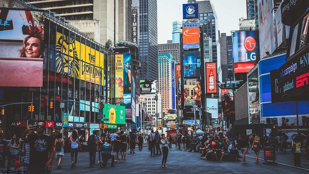 Vuelve la industria del sexo a Times Square (o al menos de momento)