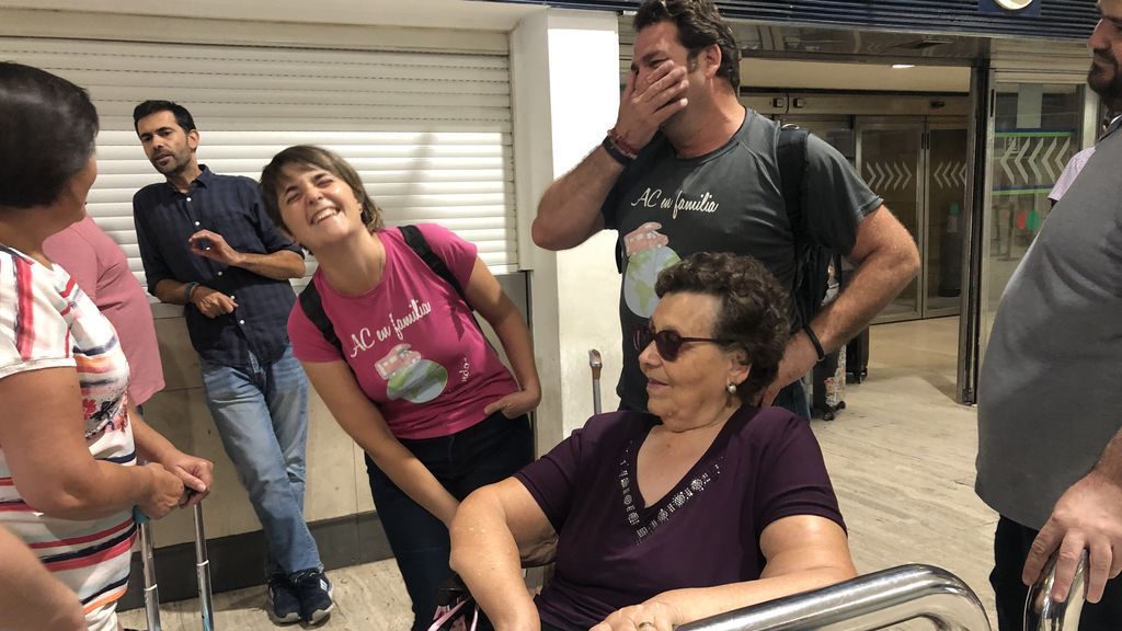 Nati y Javier, con la madre de Nati, Teodora.