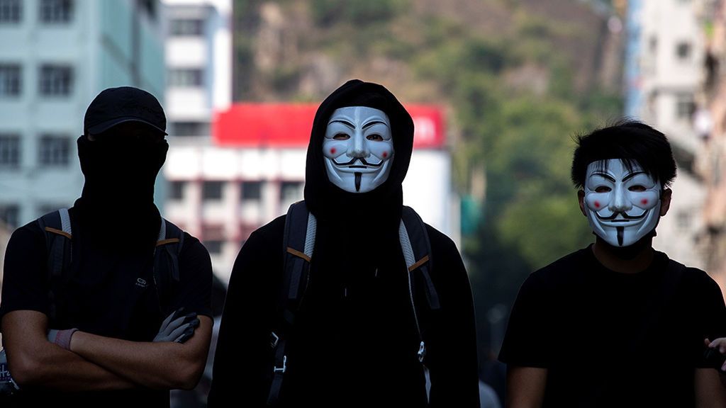 Hong Kong quiere prohibir el uso de máscaras en las protestas Hong Kong quiere prohibir el uso de máscaras en las protestas