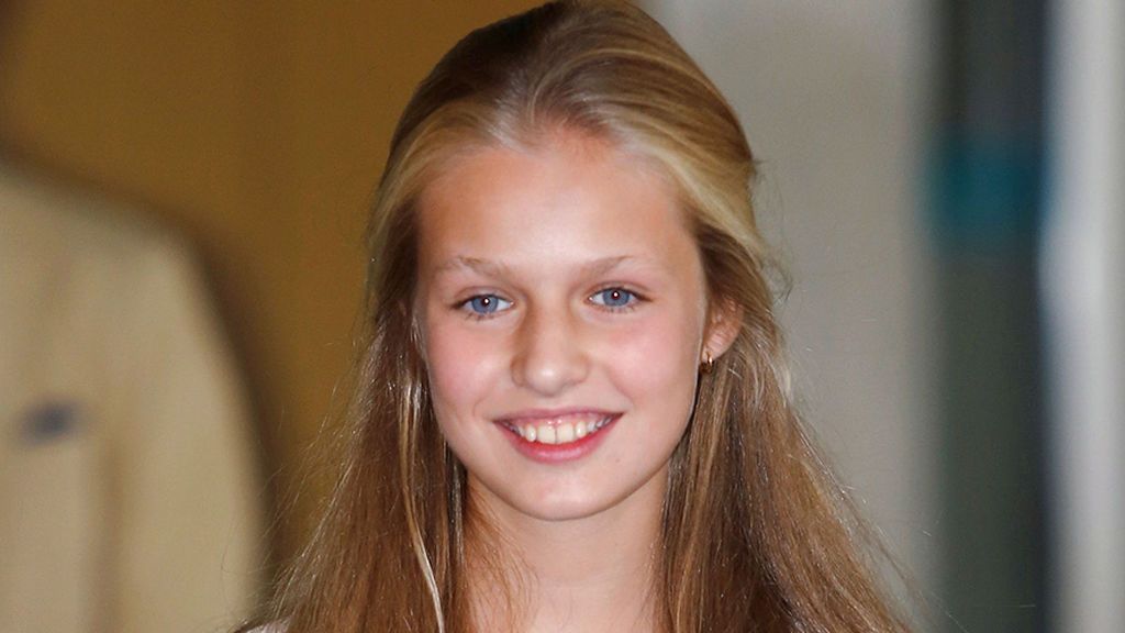 La 'emoción' de Leonor, la princesa se prepara para debutar en los Premios Princesa de Asturias La 'emoción' de Leonor, la princesa se prepara para debutar en los Premios Princesa de Asturias