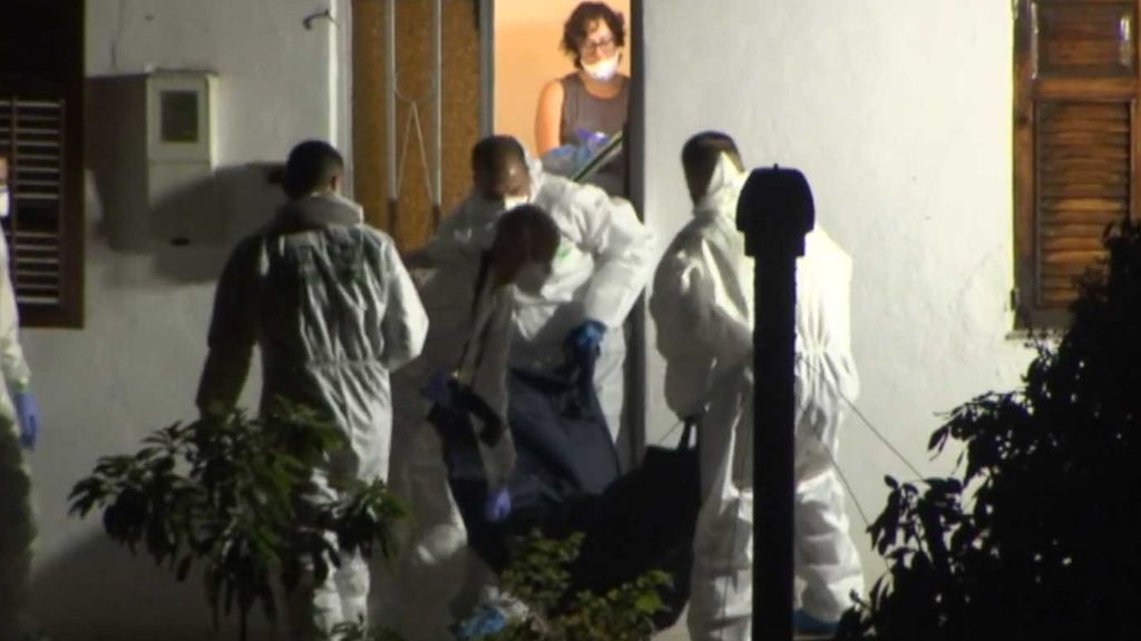 Investigan el hallazgo de dos cadáveres en una vivienda de Tenerife