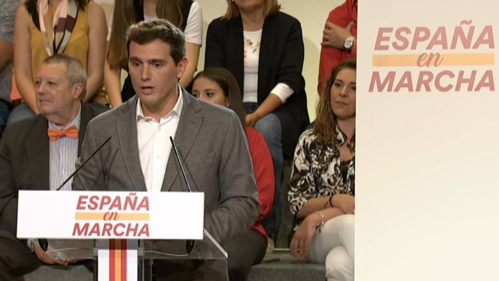 Albert Rivera levanta el veto al PSOE