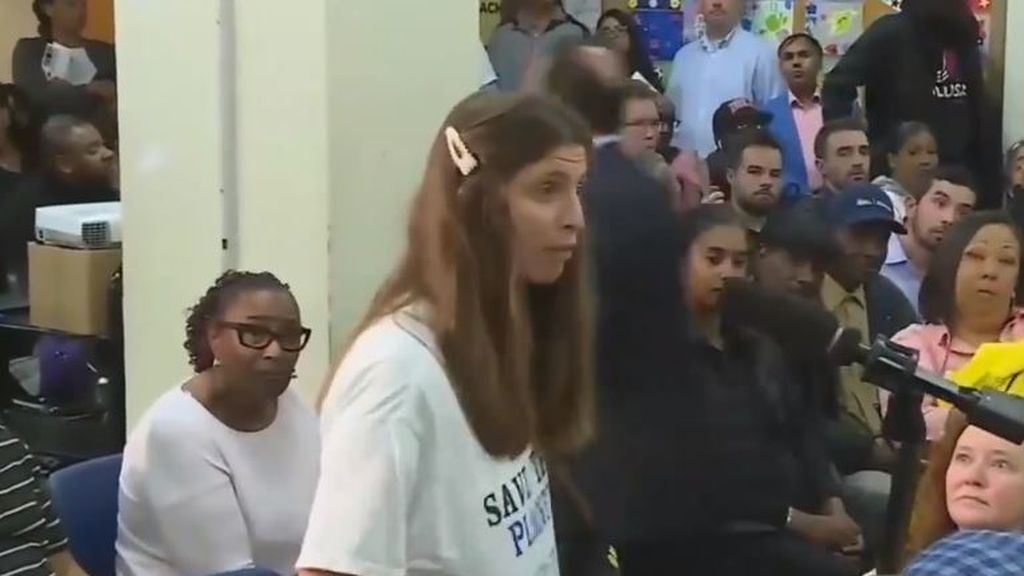 No. Ninguna seguidora de Ocasio-Cortez ha defendido “comer bebés” para combatir el cambio climático No. Ninguna seguidora de Ocasio-Cortez ha defendido “comer bebés” para combatir el cambio climático